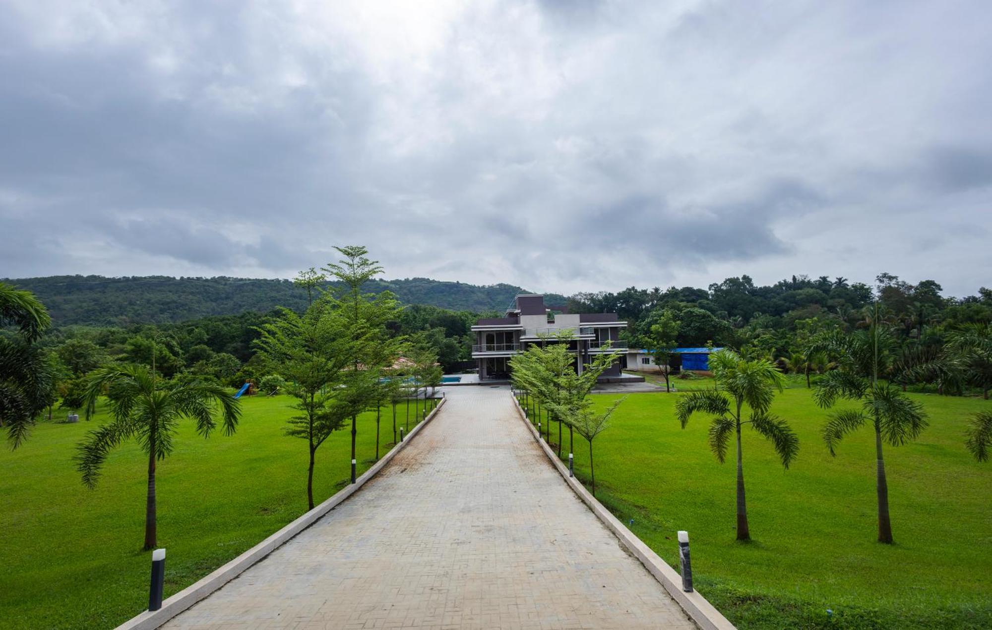 Stayscape Shreeji Farms 4Bhk Karjat Dış mekan fotoğraf